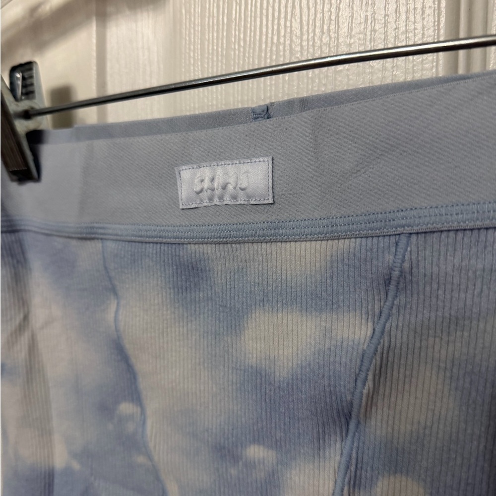 NWOT SKIMS SIZE XXS - Sky Blue quartz Cloud print Rib Boxer Briefs - Picture 3 of 5